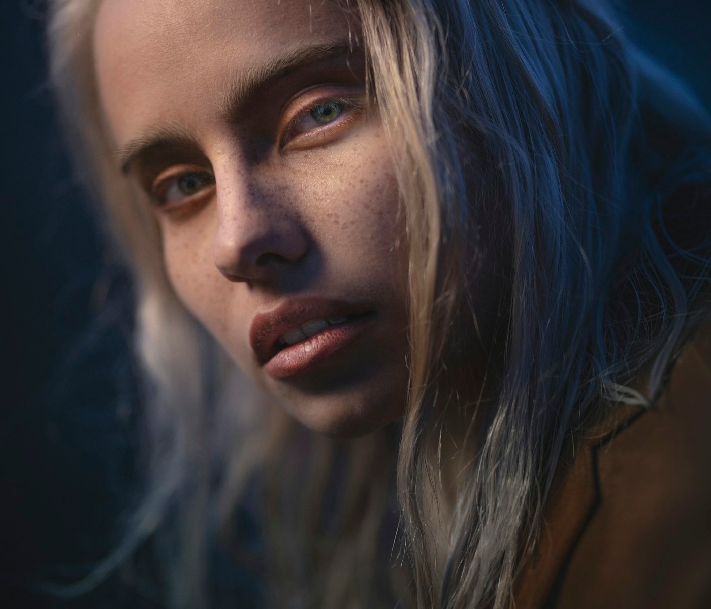 Noir Editorial Story
